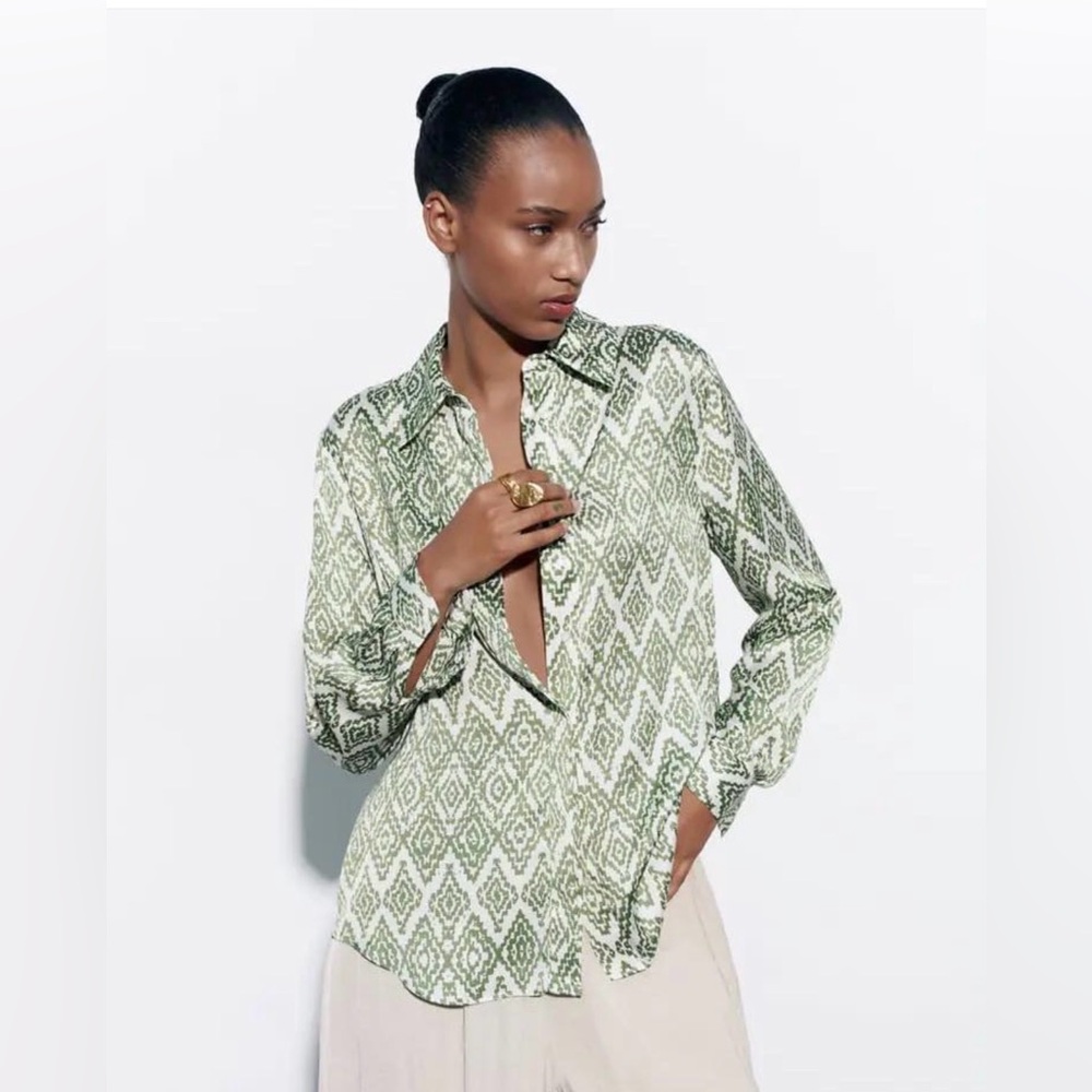 Zara Green Geometric Button Down Shirt